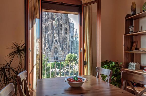 Vistas desde Gaudi's Nest Apartments