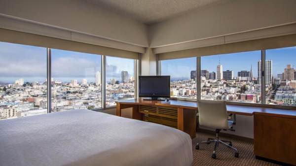Výhled z Holiday Inn San Francisco - Golden Gateway